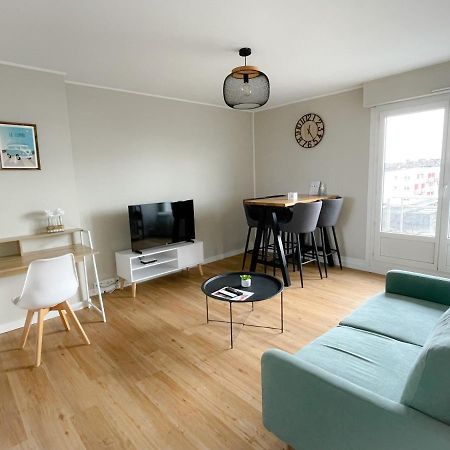Ferienwohnung Le Jean De Fiennes Calais Exterior foto